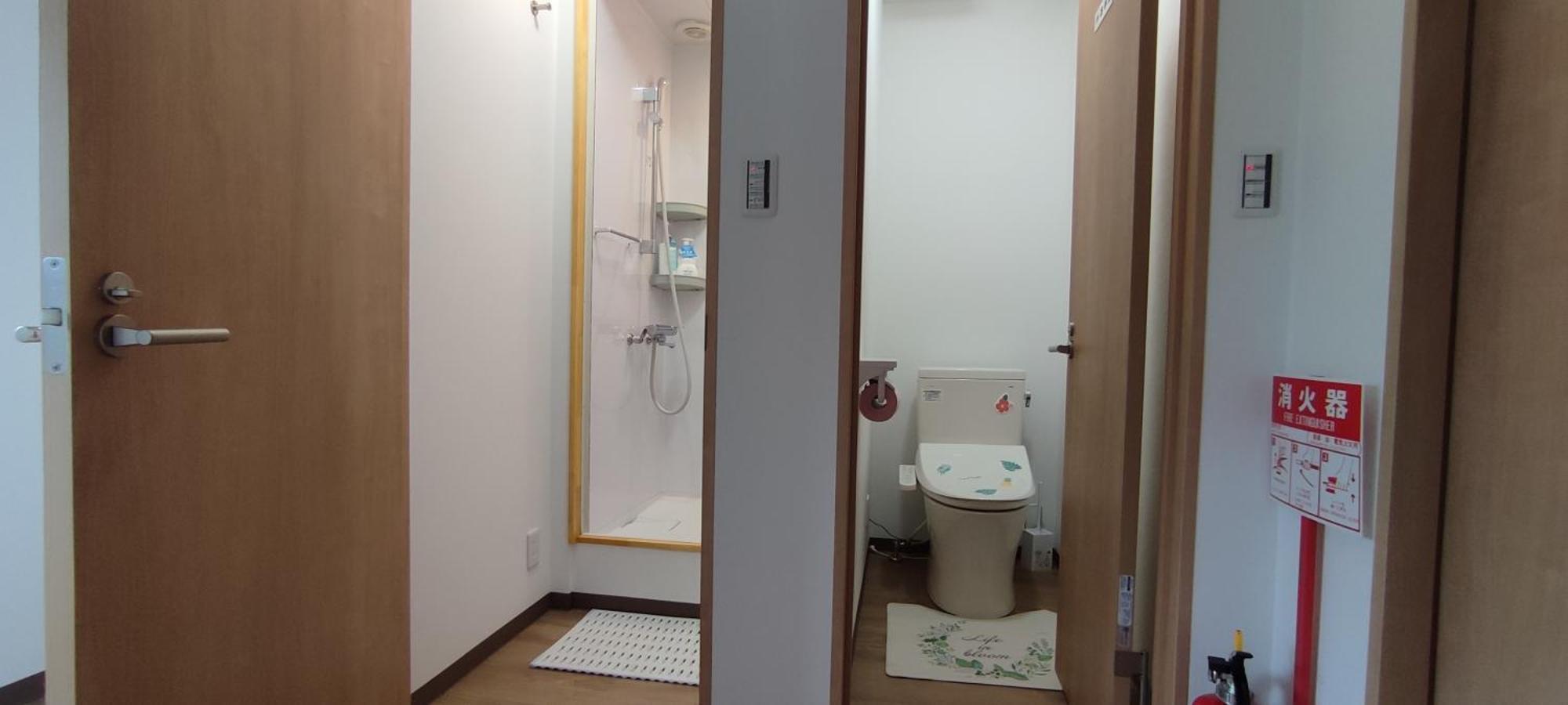 ゲストハウス・東海　長良川 Gifu Phòng bức ảnh